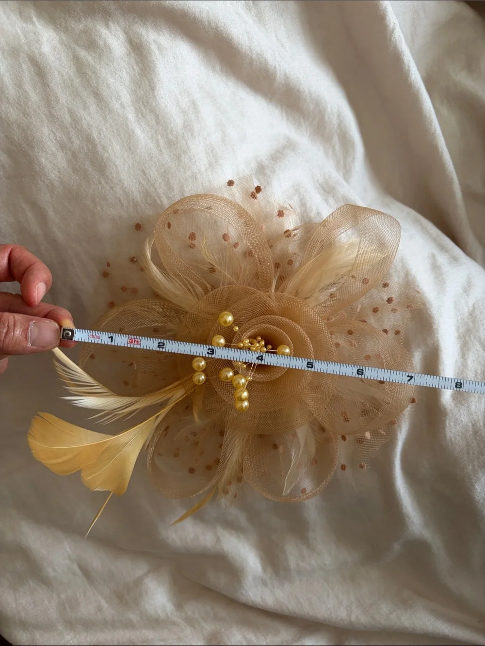 Beige Floral Feather Fascinator Hair Clip - Women Accessories